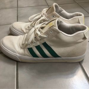 Adidas Matchcourt Vintage sz 11